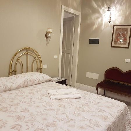 Villa Liberty Ofelia Locazioni Brevi 칼리아리 외부 사진