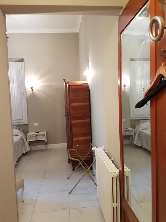 Villa Liberty Ofelia Locazioni Brevi 칼리아리 외부 사진