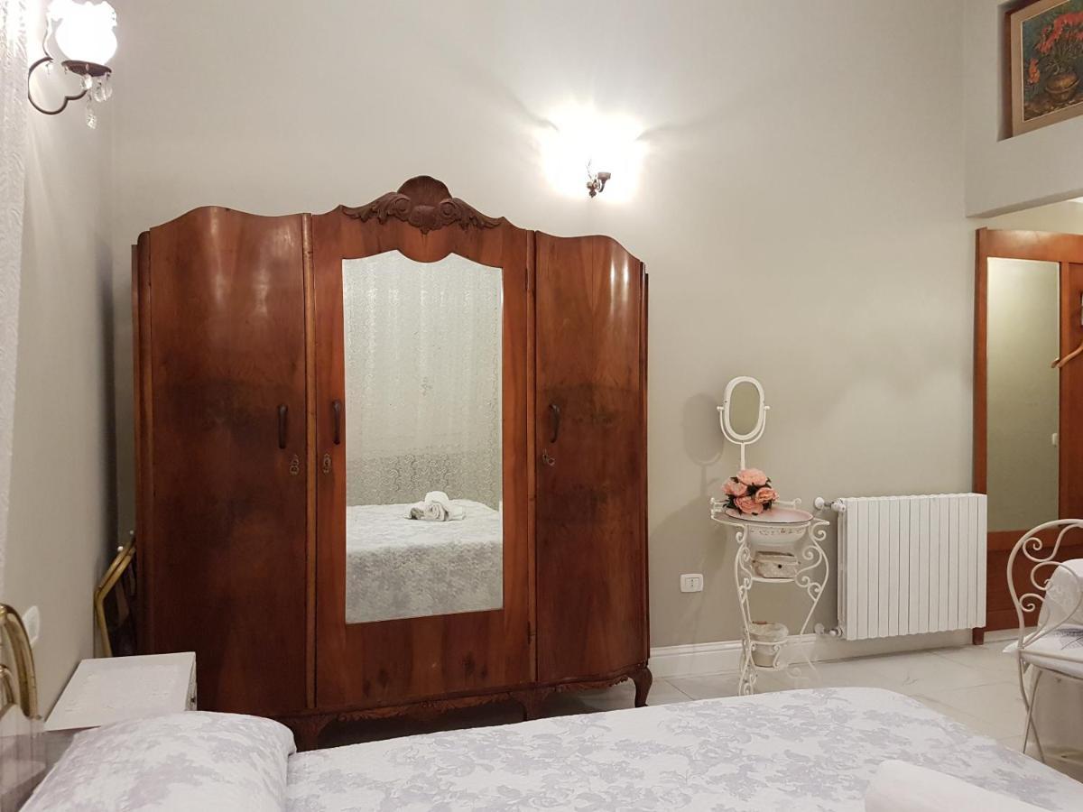 Villa Liberty Ofelia Locazioni Brevi 칼리아리 외부 사진