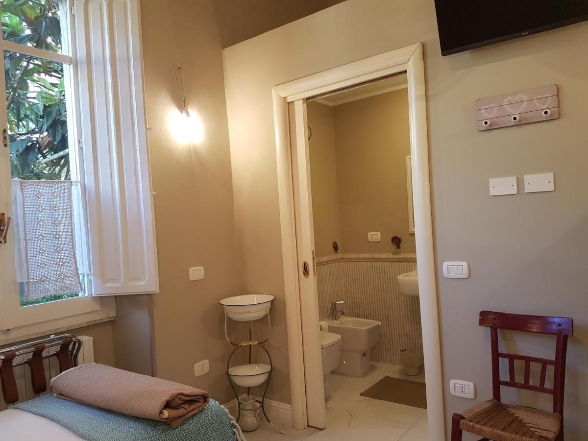 Villa Liberty Ofelia Locazioni Brevi 칼리아리 외부 사진
