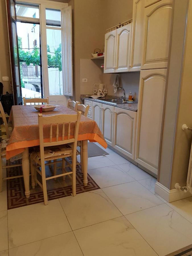 Villa Liberty Ofelia Locazioni Brevi 칼리아리 외부 사진