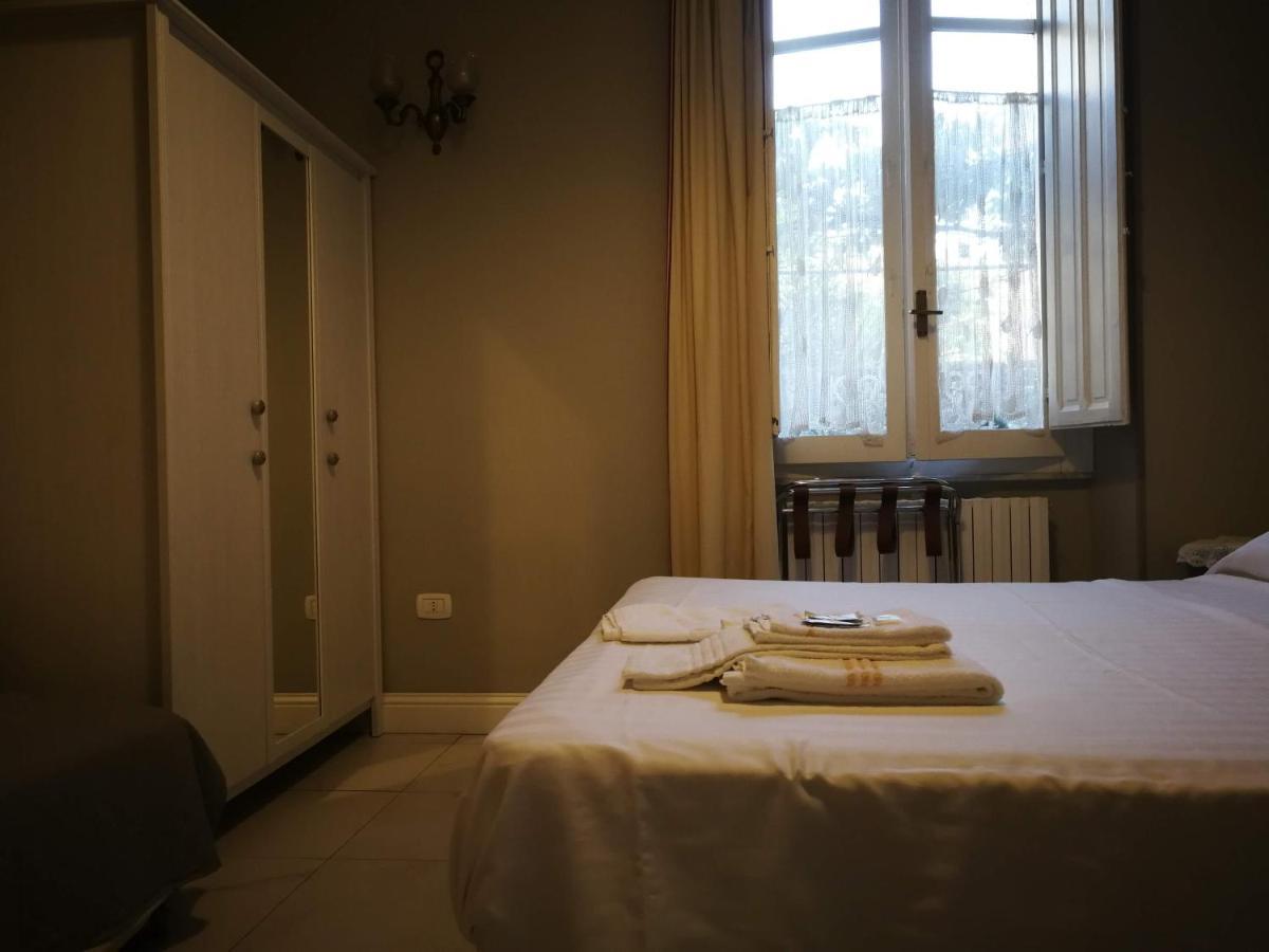 Villa Liberty Ofelia Locazioni Brevi 칼리아리 외부 사진