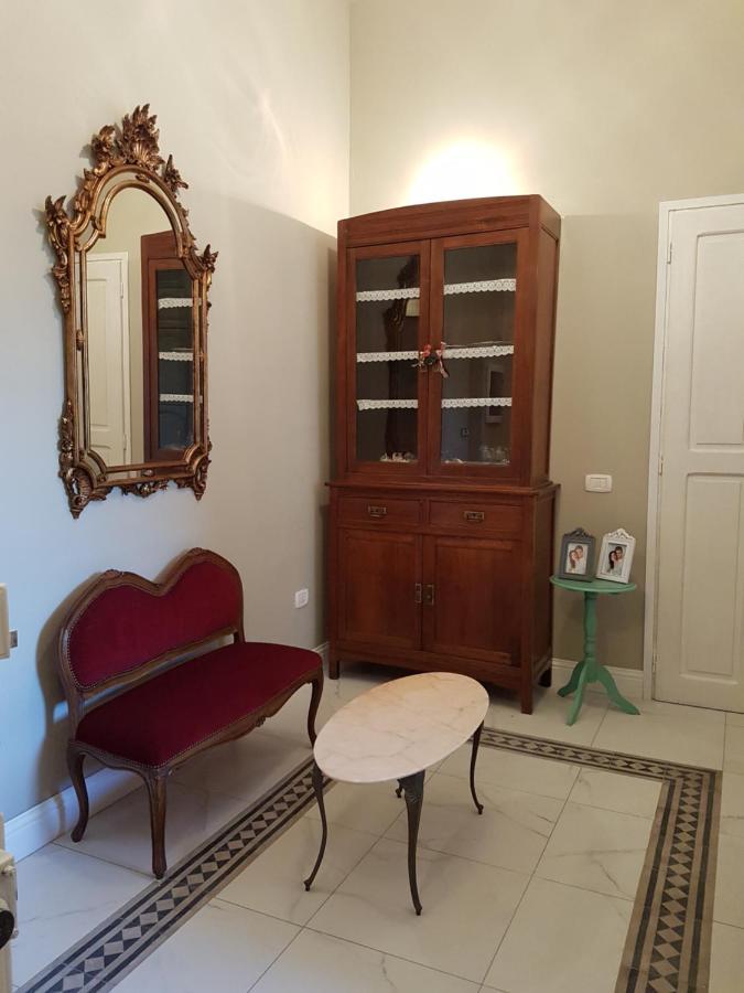 Villa Liberty Ofelia Locazioni Brevi 칼리아리 외부 사진